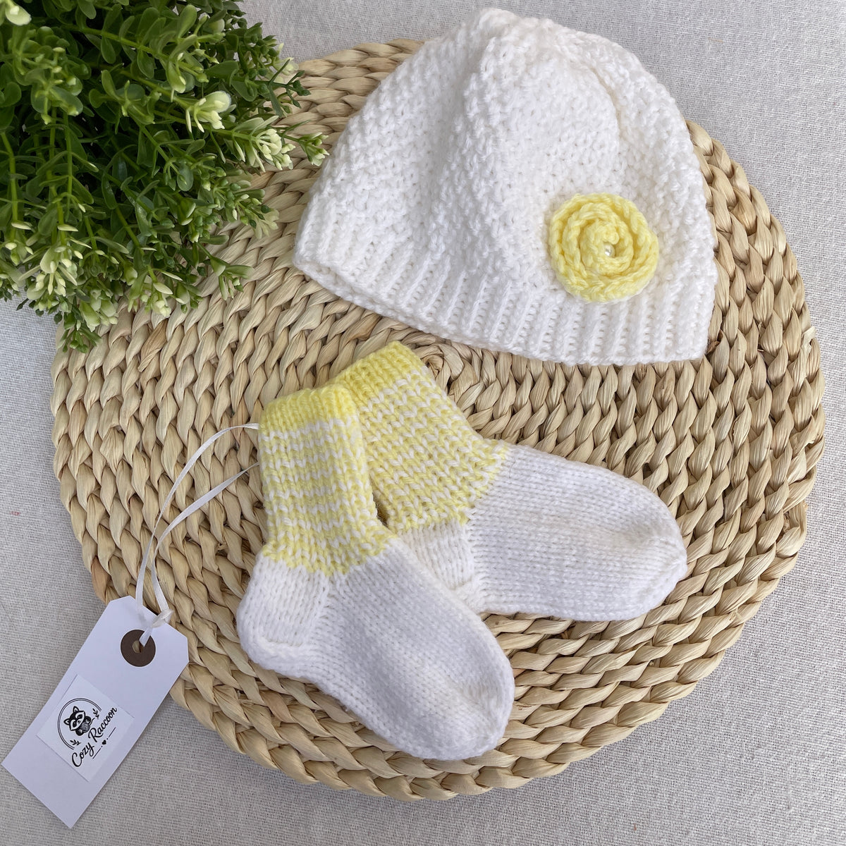 Baby Gift Set, Socks and Beanie Hat, White/Yellow, 3-6 Months